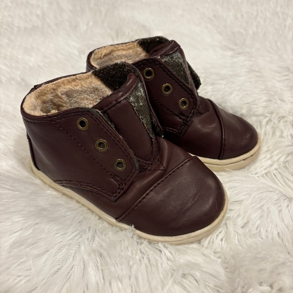 TOMS Toddler Boys Paseo Mid Slip On Sneakers Shoes Casual - Brown Toddler Size 6 - Picture 1 of 9